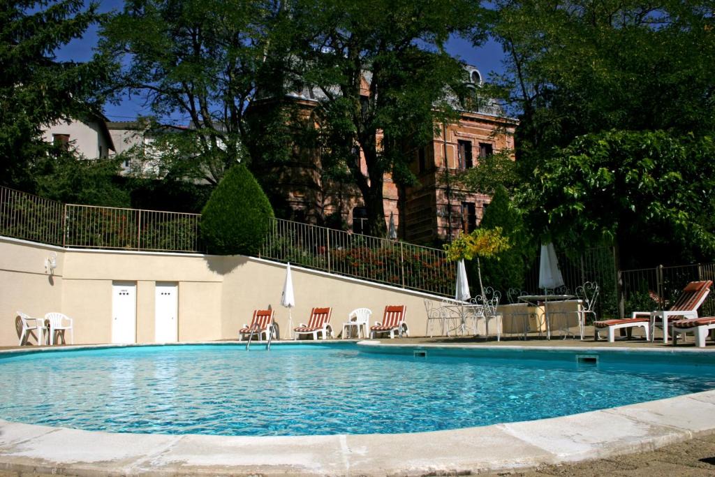 Saint-Alban-sur-Limagnole Hotel | Relais Saint Roch