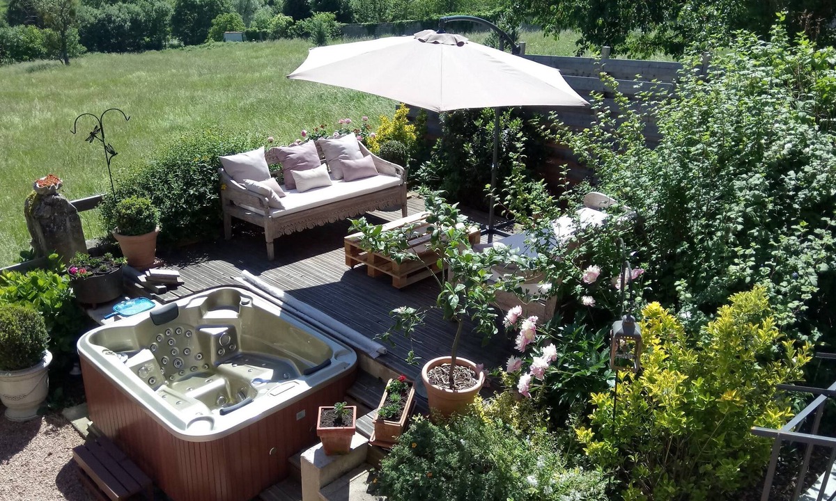 Saint-Haon-le-Chatel House | Relais St Jacques - Roanne