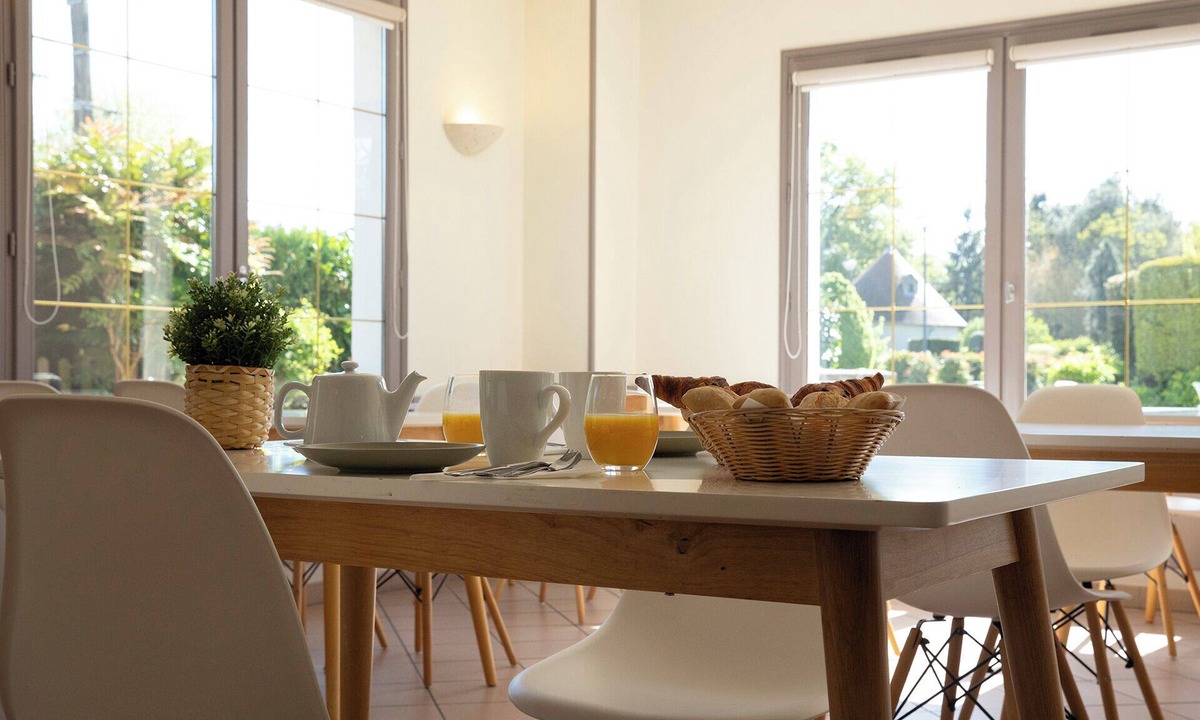 Noyers-sur-Cher Hotel | Relais Touraine Sologne