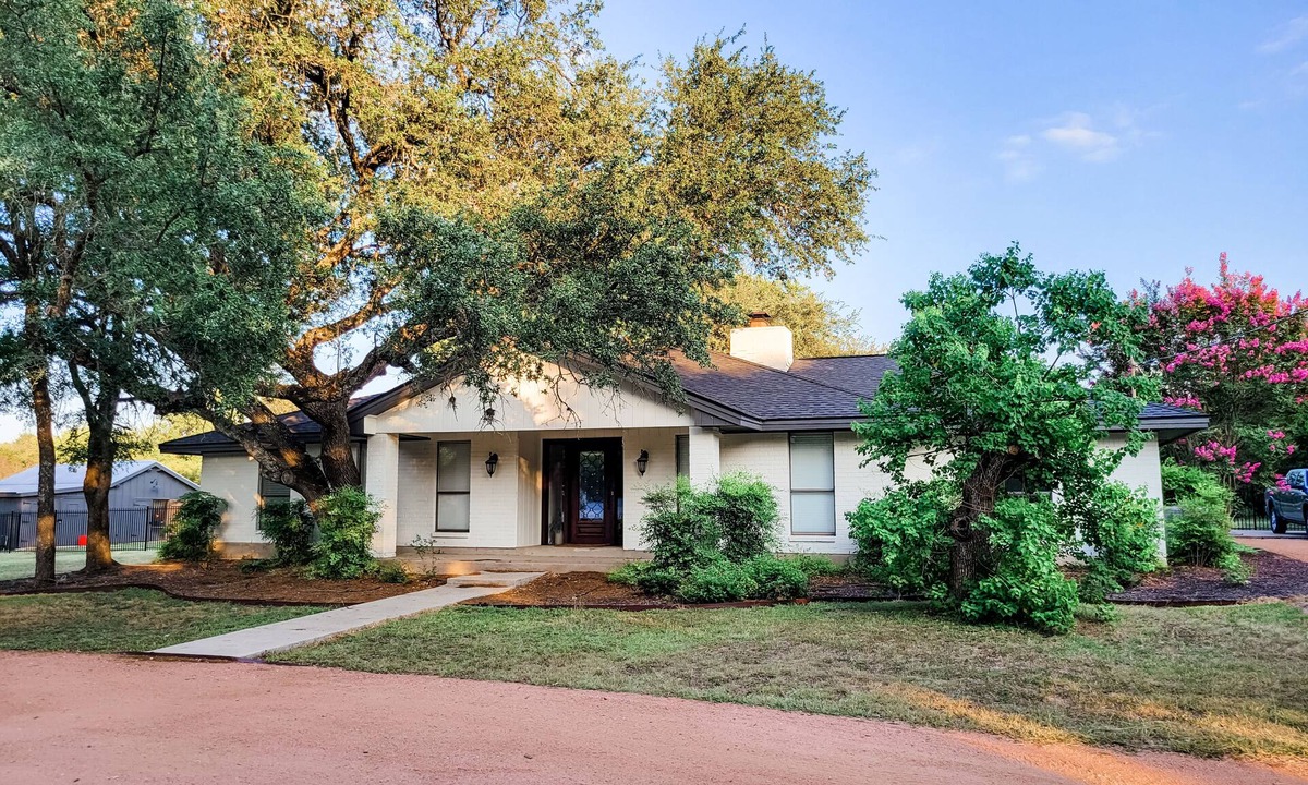Georgetown House | Relax among the deer