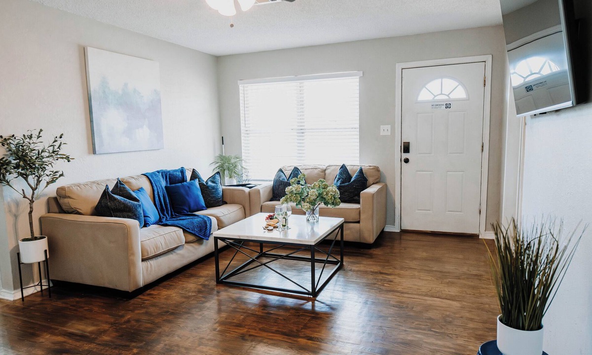 Lawton House | Relax and Recharge 3 Bedroom