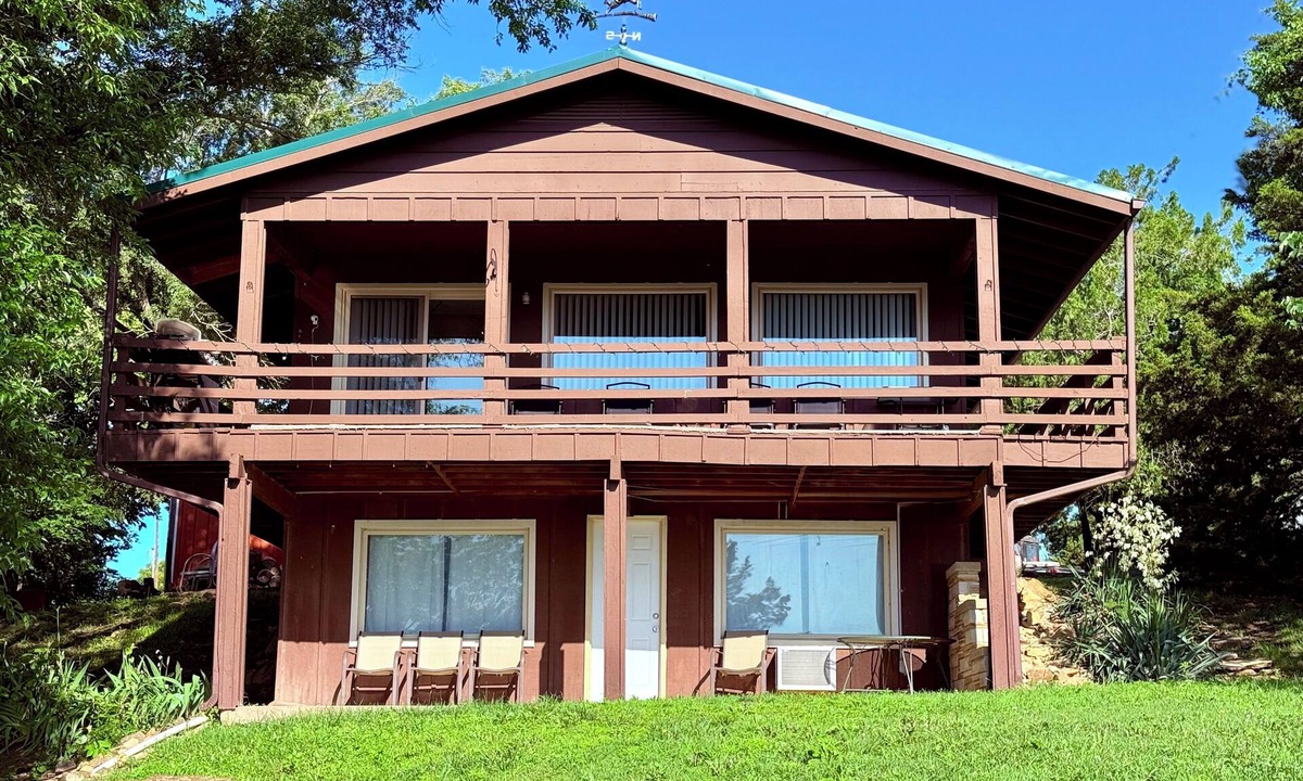 Fall River Cabin | Relax and recharge at The Spot