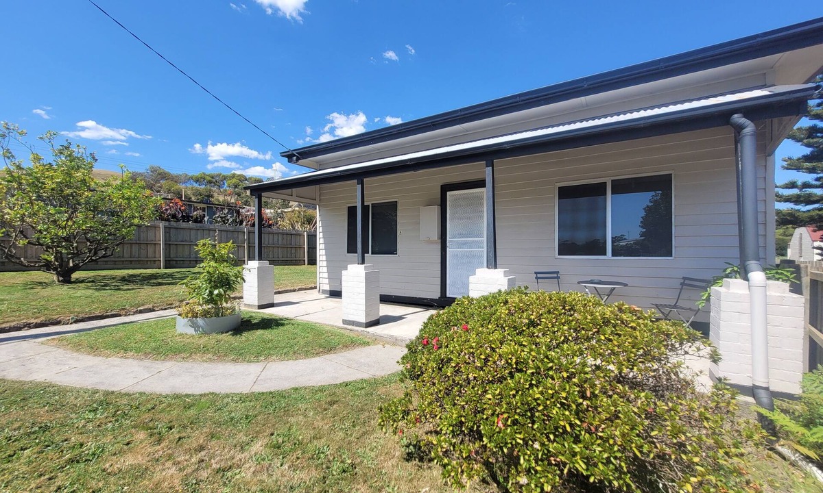 Toora House | Relax and unwind in Toora.