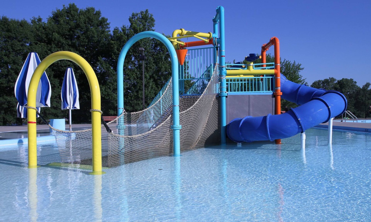 Harrisonville Hotel | Relax and Unwind in Knights Inn Harrisonville! Pets Allowed, Free Parking