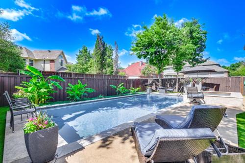 Carriage Hill House | Relax By Pool, Soak in Hot Tub: Plano Home