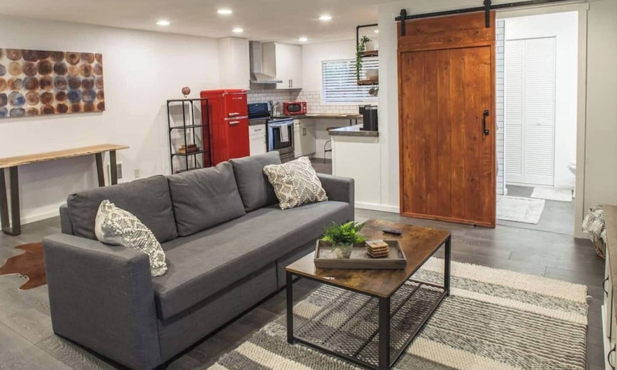 Lake Shore House | Relax & enjoy this Spacious Gem in easy location