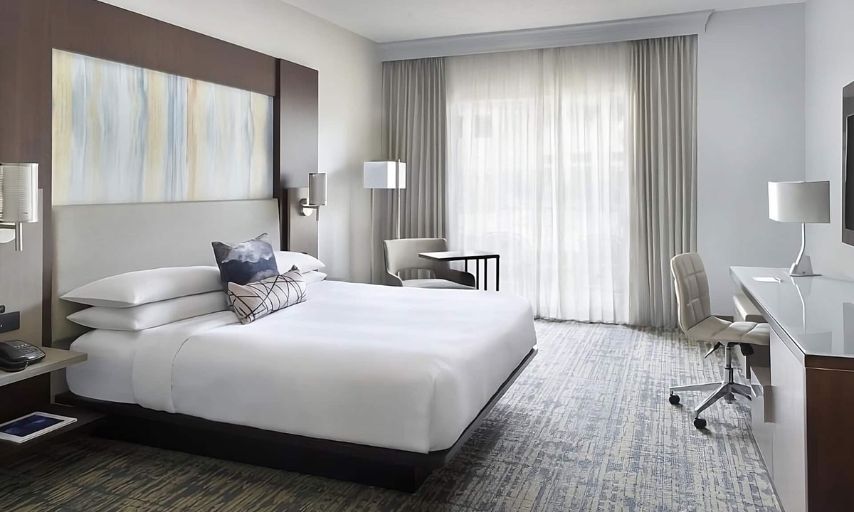 Stone Mountain Hotel | Relax in Between Adventures! Pet-friendly Unit Near Summit Skyride! Parking!