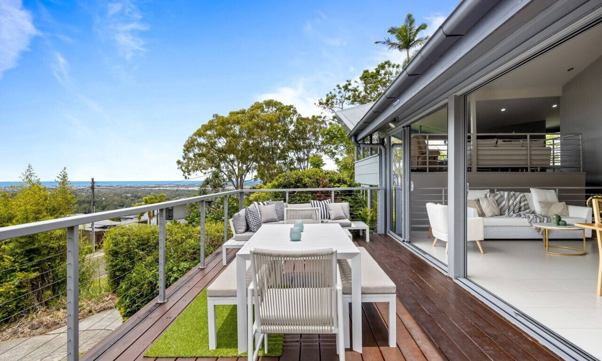 Buderim House | Relax in Buderim - water views