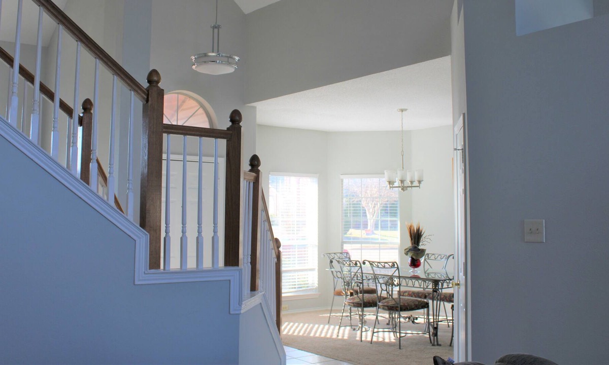 Garland House | Relax in Entire house with pool
