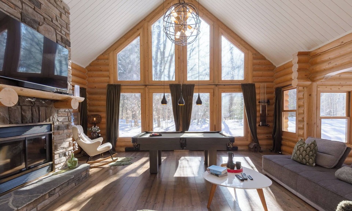 Fiddler Lake Resort Ski Chalet | Relax in Nature with Hot Tub & Sauna, Near Trails