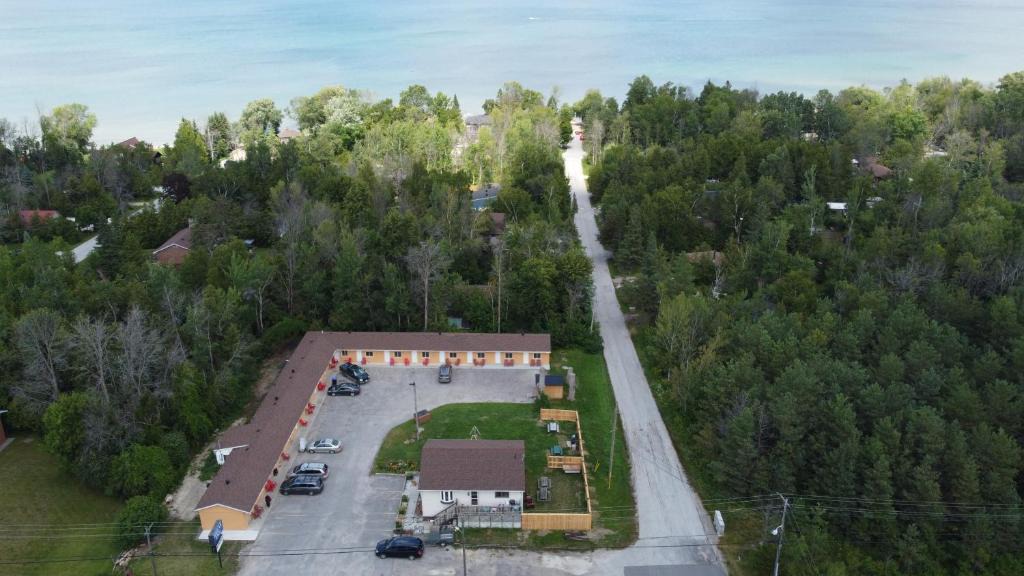 Clearview Township Hotel | Relax Inn-Collingwood