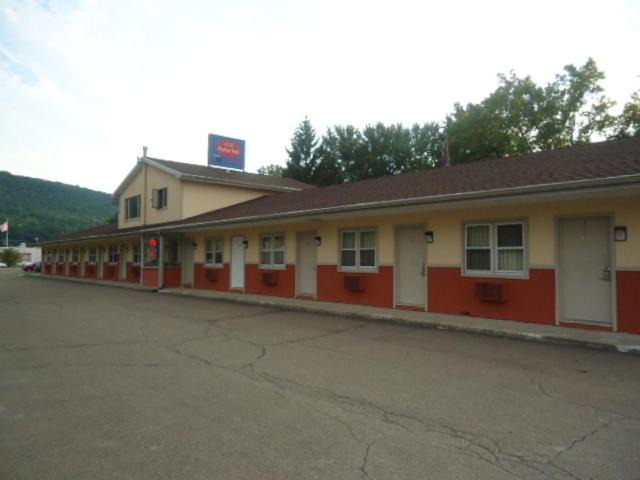 Big Flats Airport Hotel | Relax Inn