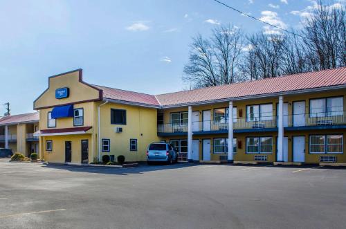Lewisburg Hotel | Relax Inn