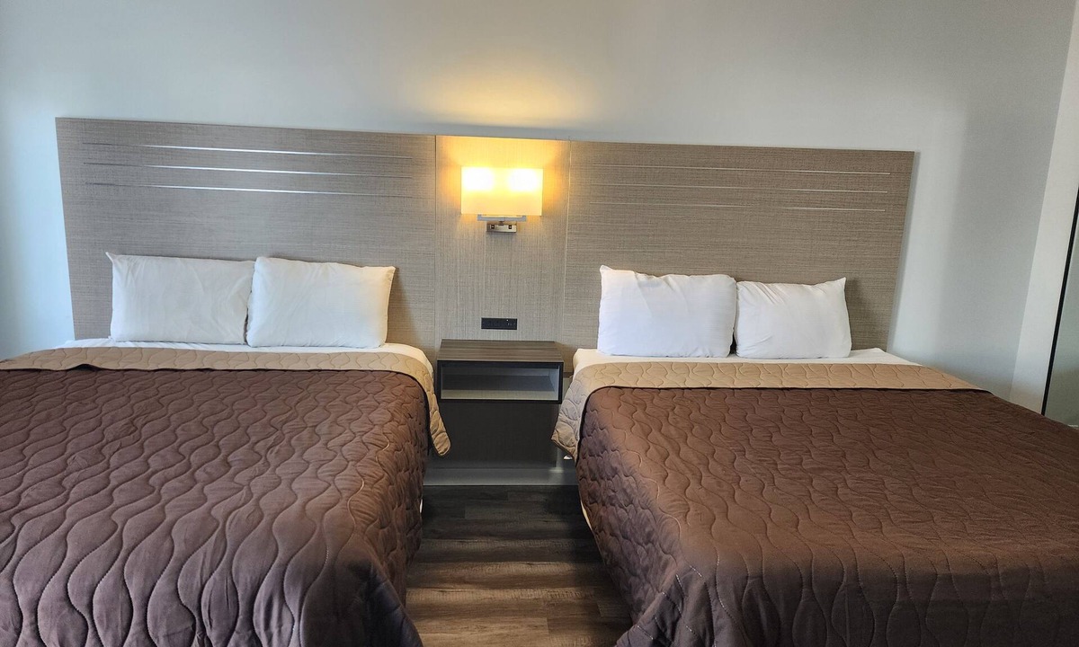 Webster Crossing Hotel | Relax Inn