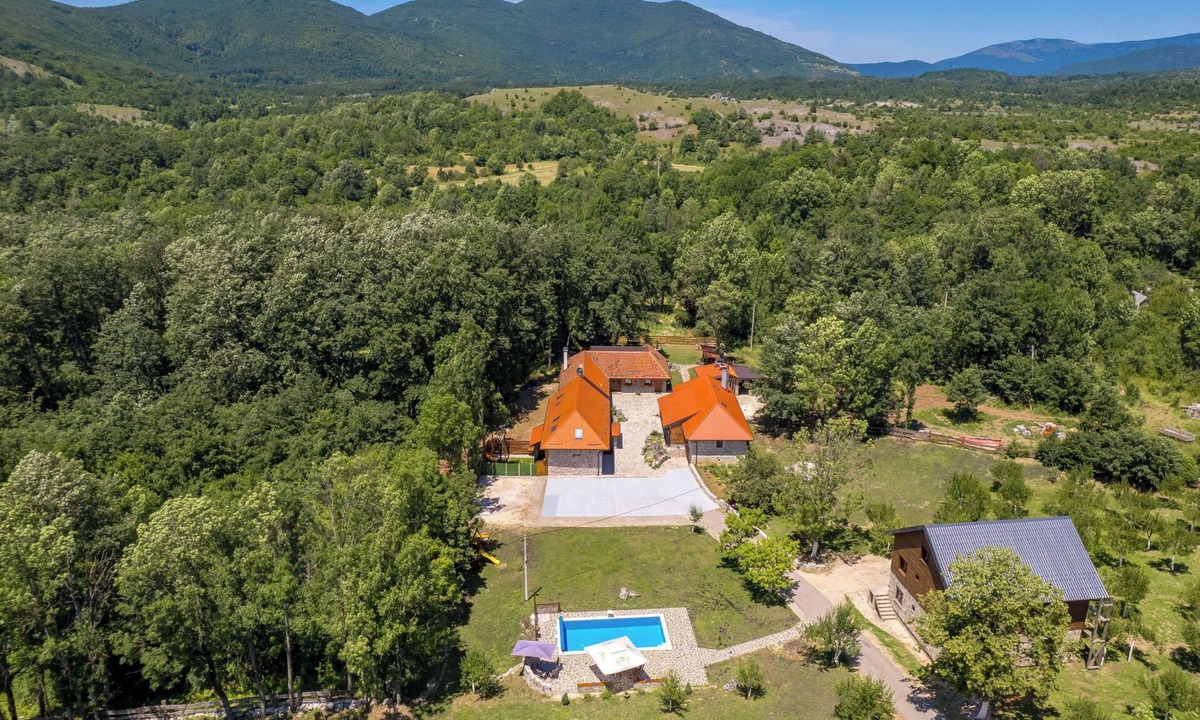 Municipality of Gracac House | Relax Lika by Interhome