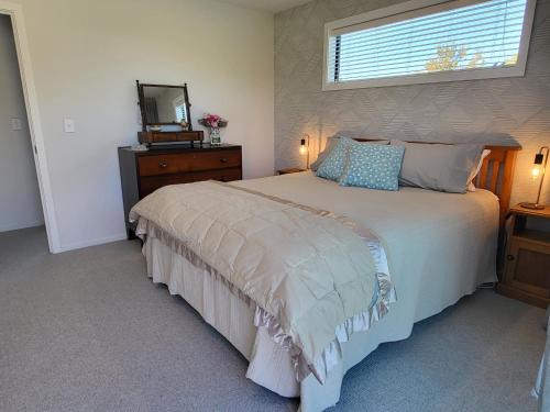 Oamaru House | Relax on Reservoir