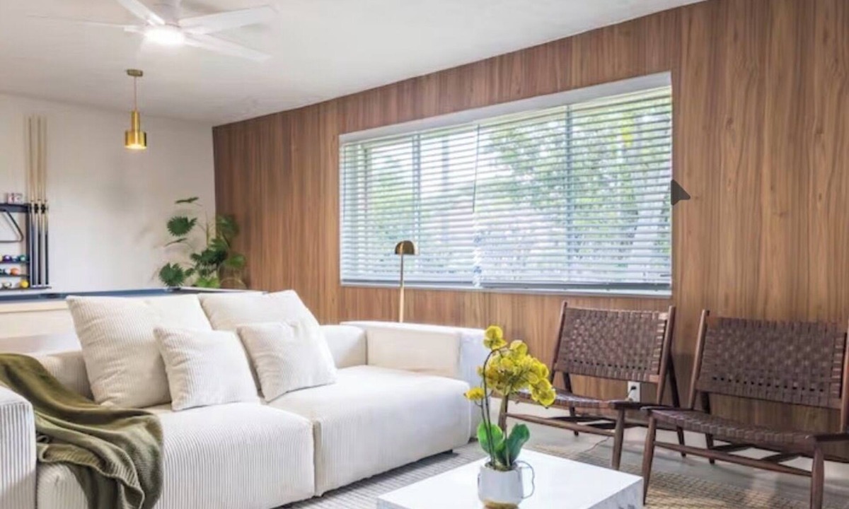 Fort Lauderdale House | Relax & Play: 3BR Retreat Near Beach + Game Room