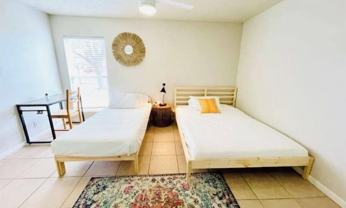 Parker Lane House | Relax South Central *5 mi from downtown* VB