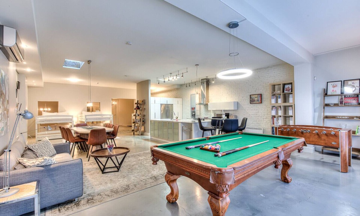 Maisonneuve Apartment | Relaxation, comfort, and convenience! The ultimate destination to experience Montreal.