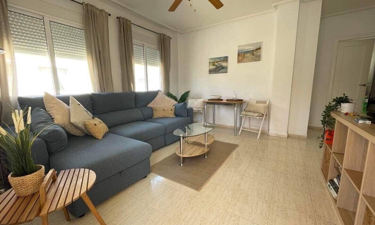 Torrevieja House | Relaxing Apartment with Large Private Solarium, Best Pools .