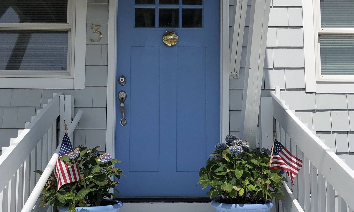 Hull House | Relaxing Beach Getaway 375. per night, 3 night minimum