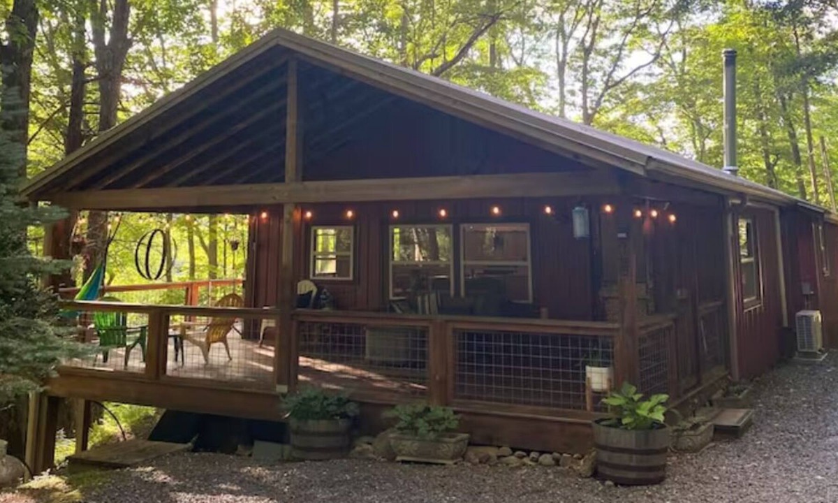 Cattail Creek Cabin | Relaxing Cabin in the Trees