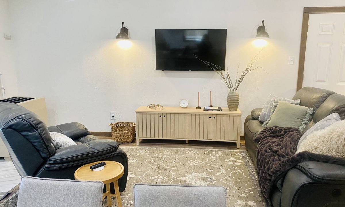 Pompeys Pillar House | Relaxing, cozy and comfortable