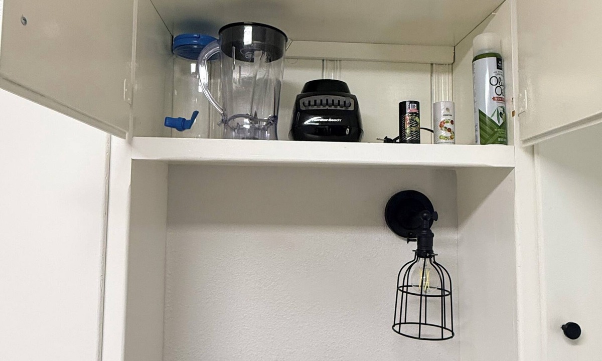 Upland House | Relaxing Cozy Back House with Backyard