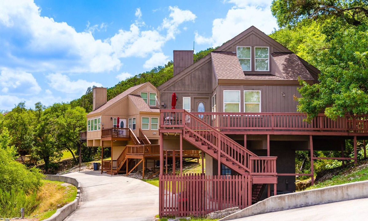 New Braunfels House | Relaxing Family Sized Home over-looking the Texas Hill Country & Guadalupe River