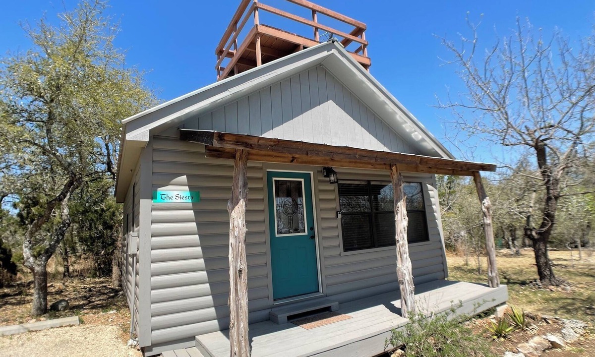 Fredericksburg Apartment | Relaxing Getaway at The Siesta Cabin, Pet Friendly