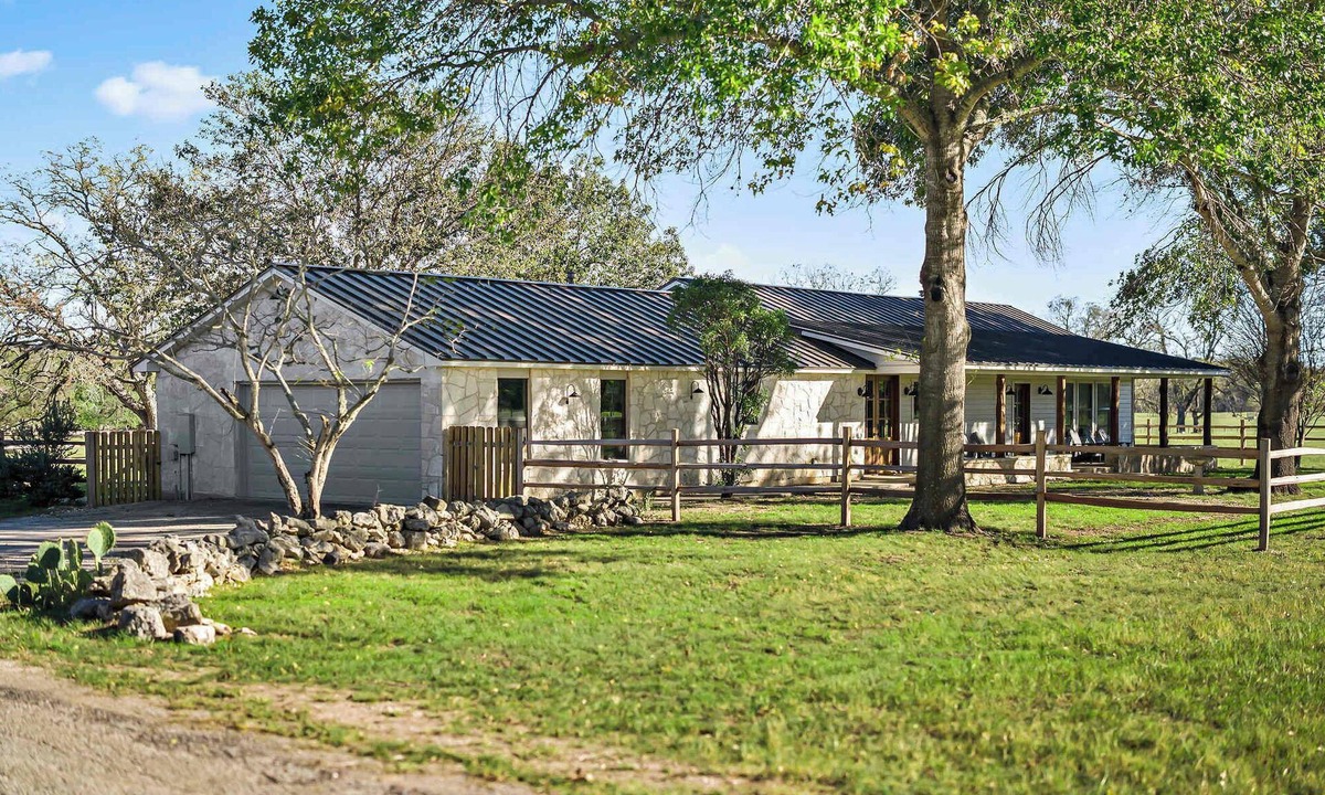 Boerne House | Relaxing Hill Country Home/Firepit/Patio