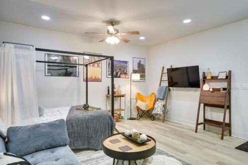 Lubbock Apartment | Relaxing Lubbock Studio ~ 6 Mi to Texas Tech