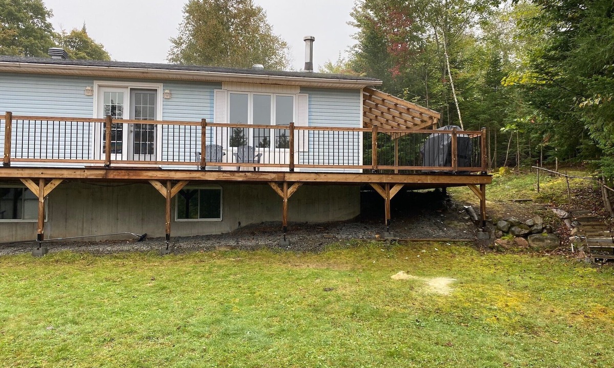 Pine Hill House | Relaxing Nature Getaway | A Peaceful Stay with All Commodities