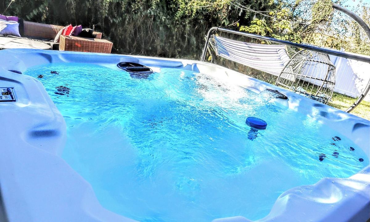 Fairvilla House | Relaxing New Hot Tub Orlando Home/Pool Table/Arcade/Nintendo Switch/PS4