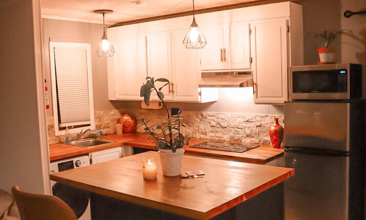 Weston Apartment | Relaxing private studio in Weston Woods