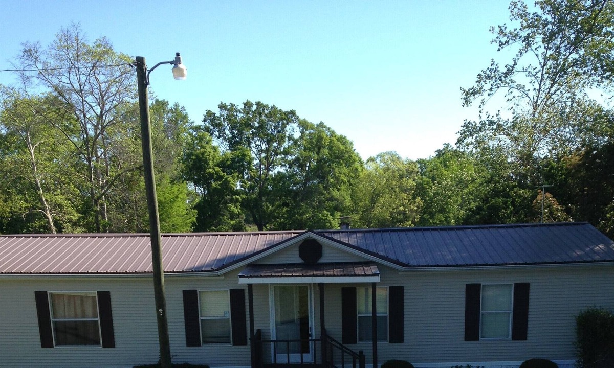 Warwick House | Relaxing property on Lake Blackshear