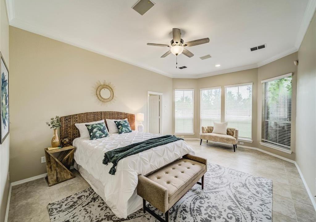 Prosper House | Relaxing Retreat Space