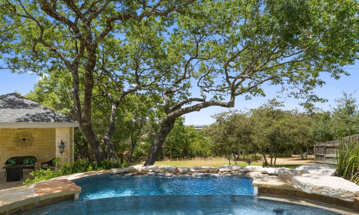 Belton House | Relaxing Retreat!