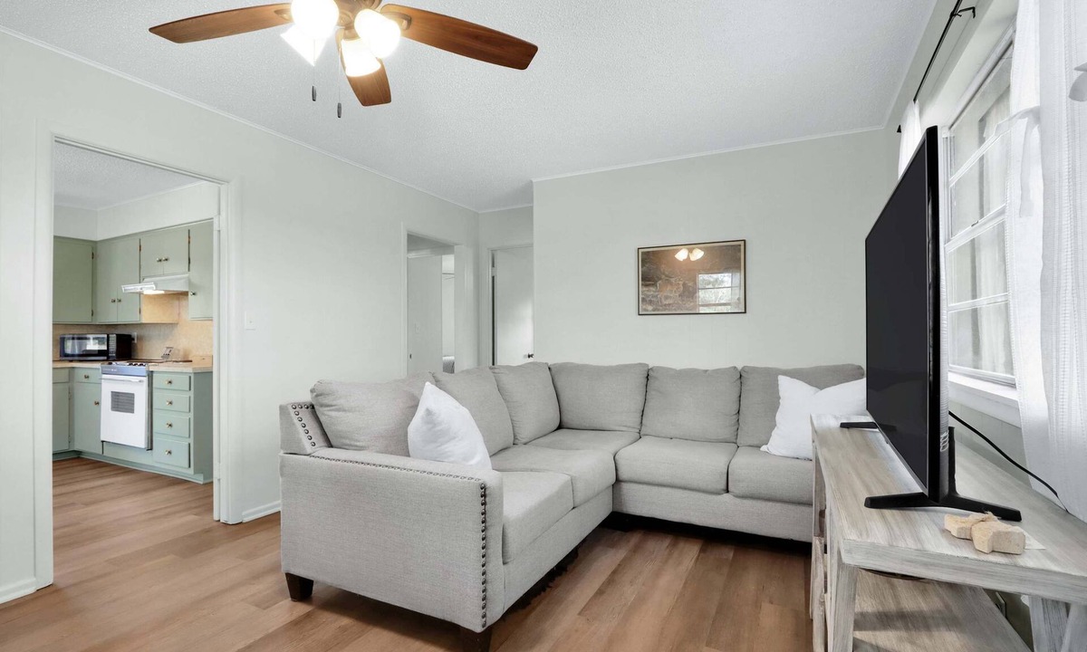 New Braunfels House | Relaxing River Getaway for 5, Unwind and Unplug