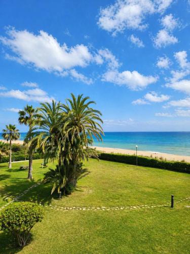 Gava Apartment | Relaxing Seafront Apartment Gavà 20 Min from BCN