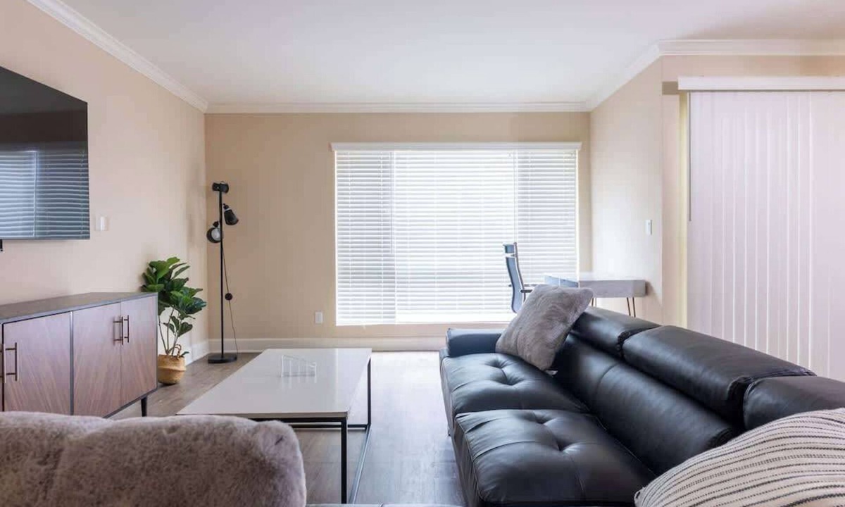 Rancho Palos Verdes Apartment | Relaxing space in Palos Verdes