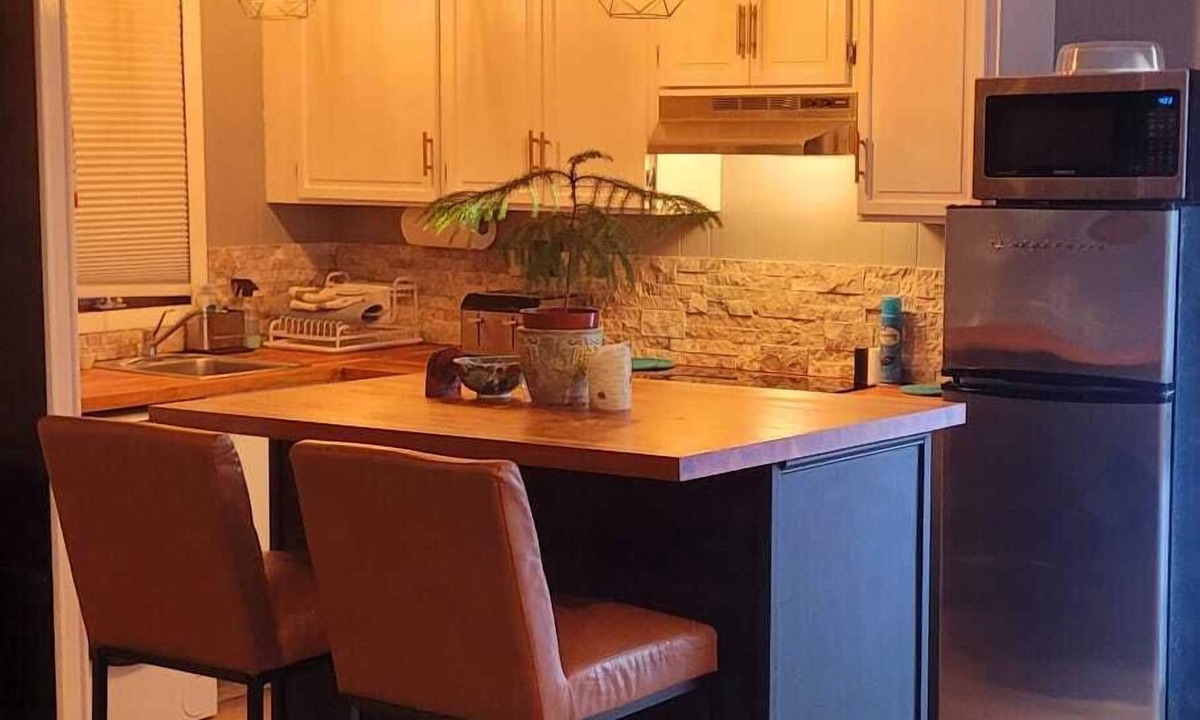 Weston Apartment | Relaxing studio in weston woods
