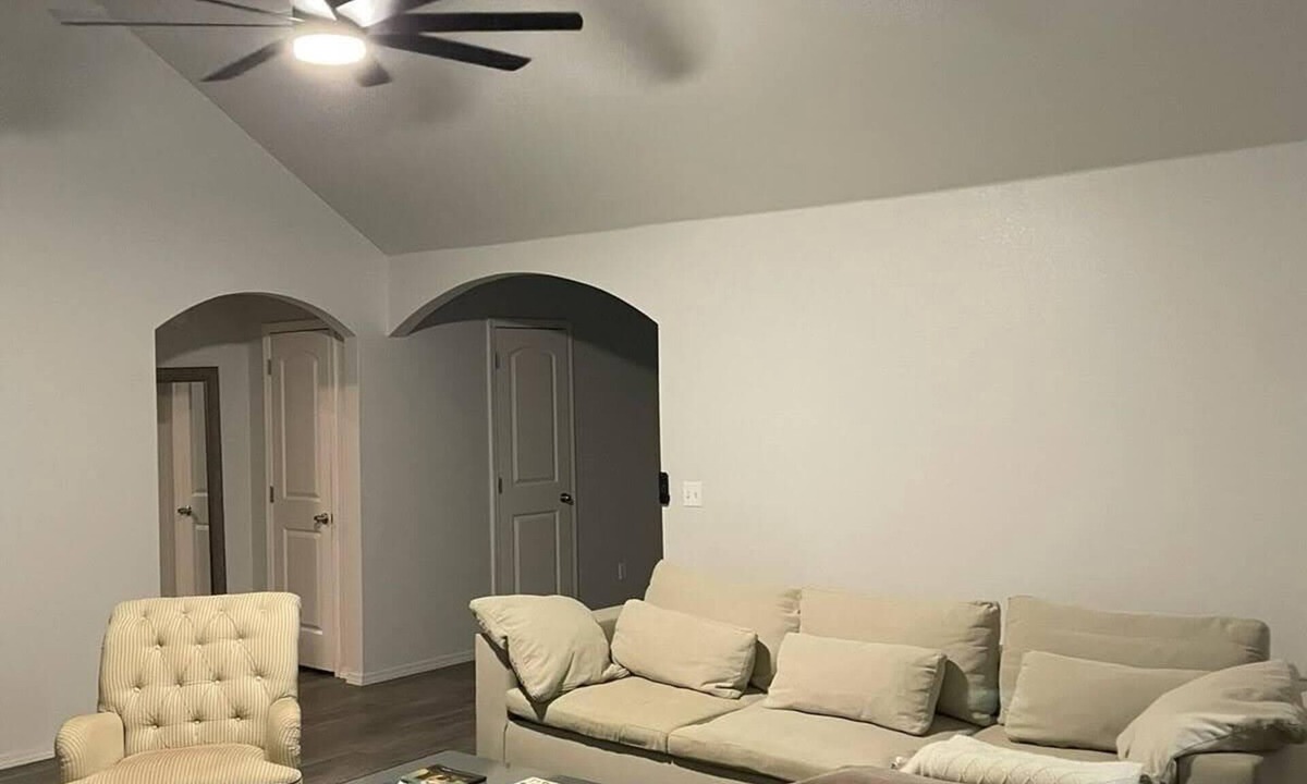 Tulsa House | Relaxing Tulsa Home Near Downtown - 3BR/2BA