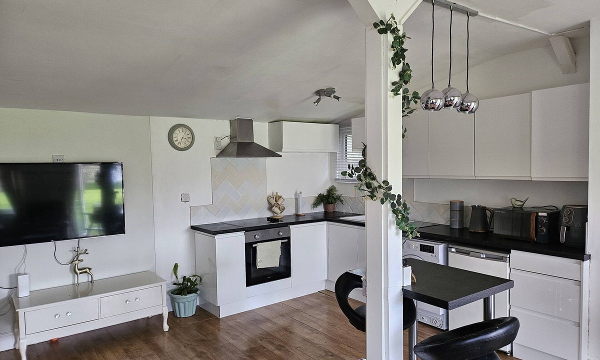 Dunmow Cabin | Remarkable 1-bed Cabin in Dunmow