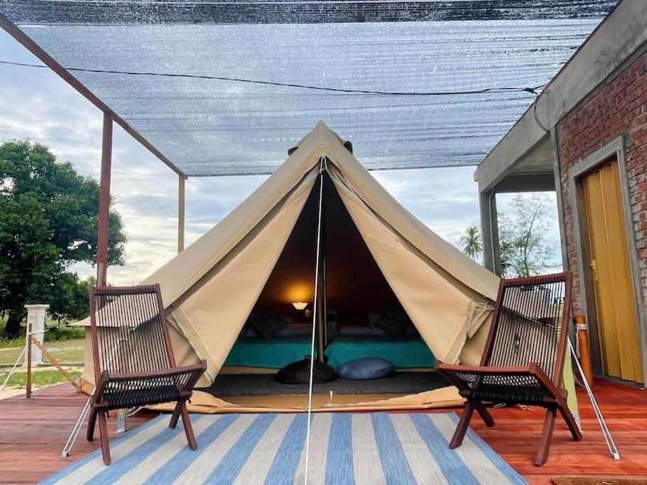 Pantai Penarik Other | Rembulan Escape Bell Tent 2