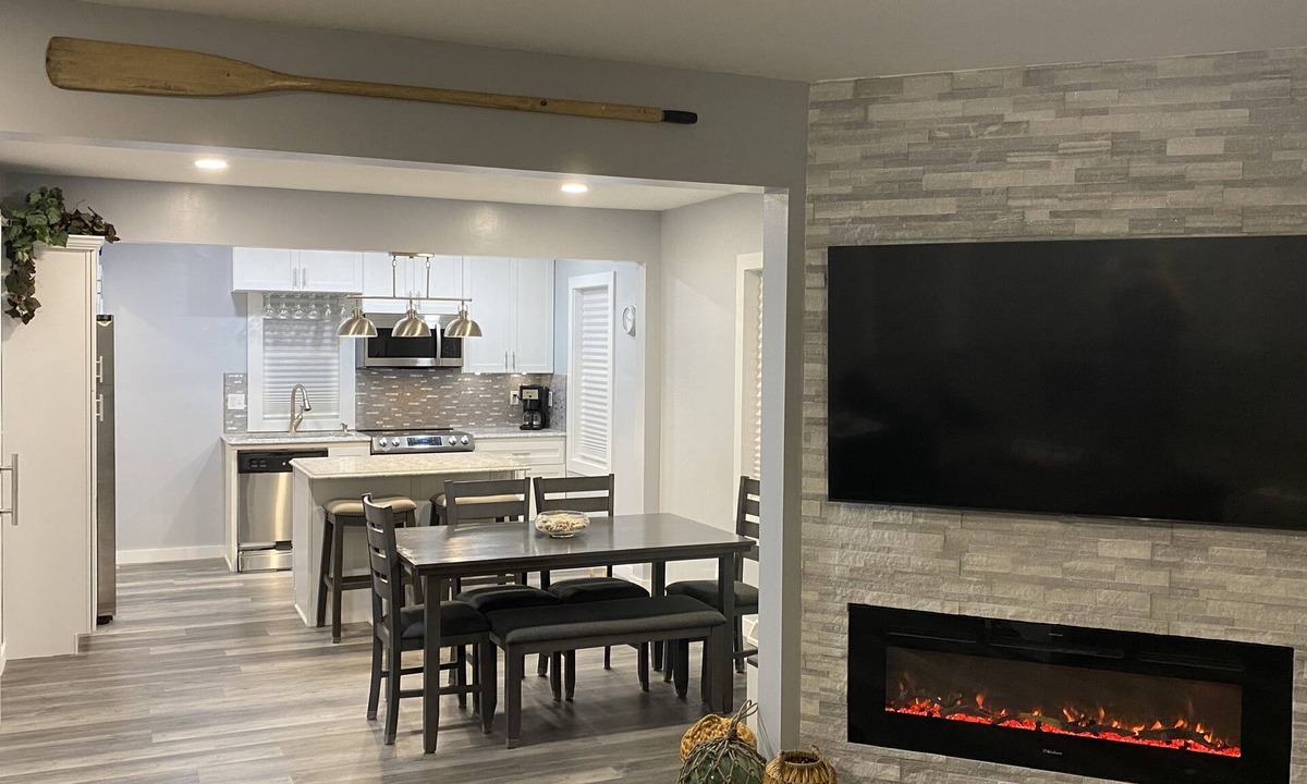 Clear Lake Cottage | Remodeled cottage hidden yet close to City Park, the Lake and the Surf Ballroom!