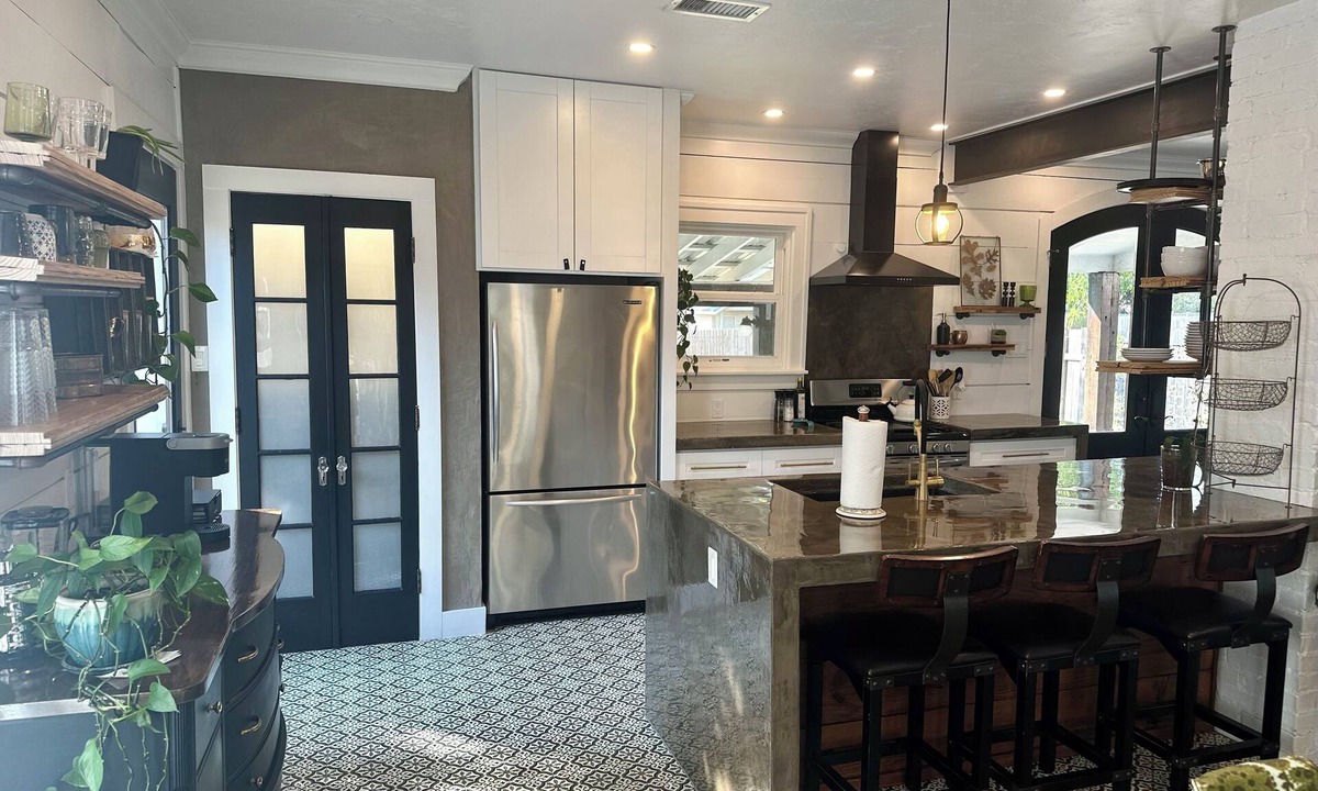 Waco House | Remodeled home, close to Magnolia, Cameron Park, downtown Waco/Baylor University