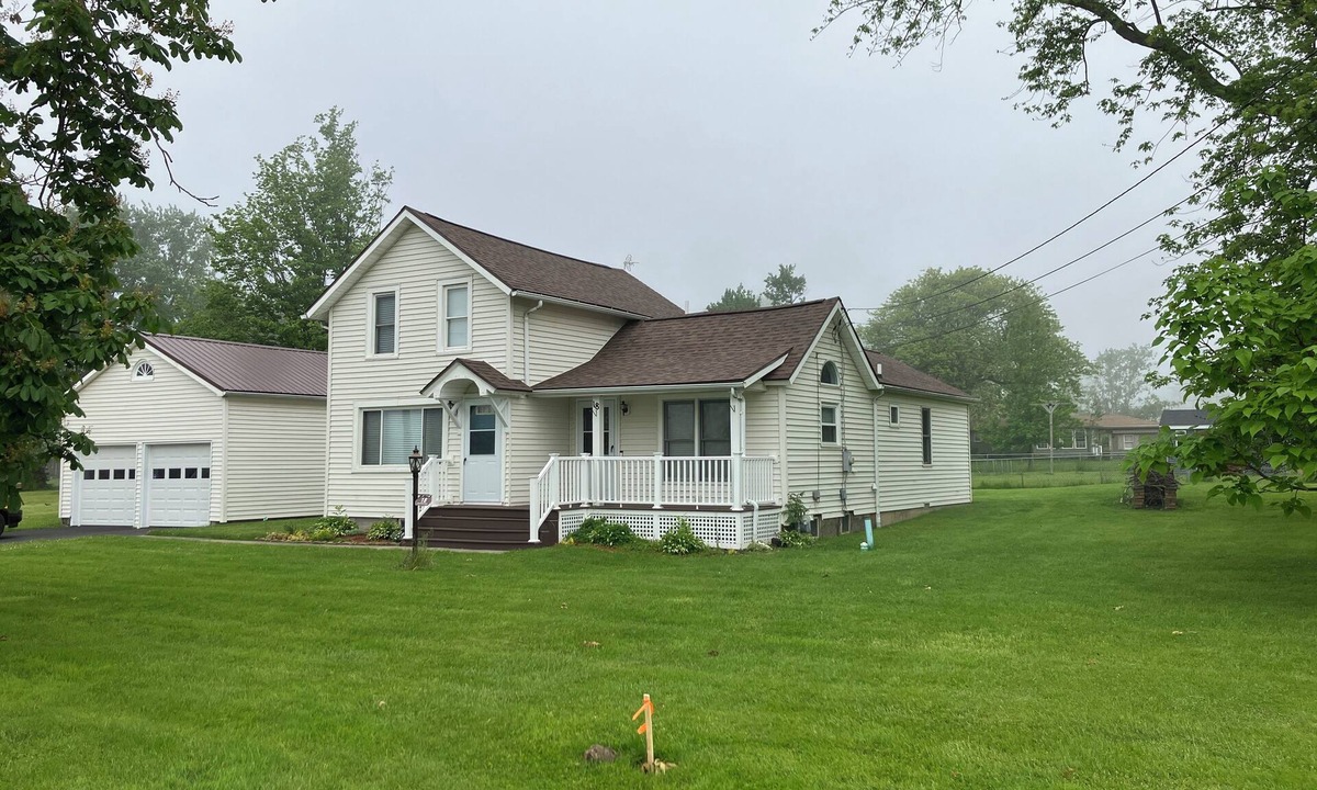 Dunkirk House | Remodeled home near the beach