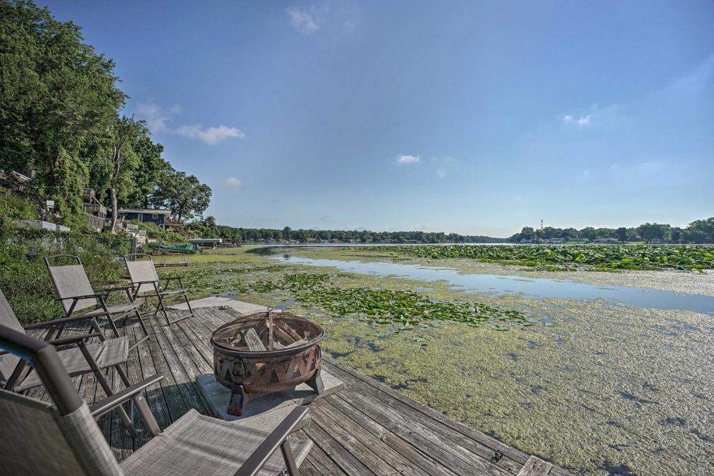 Osceola House | Remodeled Osceola Home with Fire Pit and Dock!