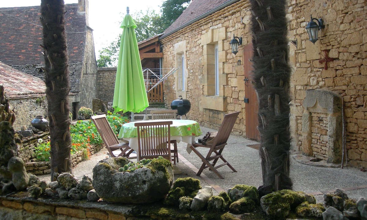 Les Eyzies House | Renovated Perigourdine house